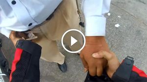 ಲಂಚಾವತಾರ ಬಿಚ್ಚಿಟ್ಟ ಯುವಕನಿಗೆ ಪೊಲೀಸರಿಂದಲೇ ಲಂಚದ ಆಮೀಷ...