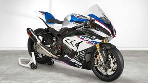 ಭಾರತಕ್ಕೂ ಕಾಲಿಟ್ಟ 85 ಲಕ್ಷ ಮೌಲ್ಯದ ಬಿಎಂಡಬ್ಲ್ಯು ಹೆಚ್‌ಪಿ4 ರೇಸ್ ಬೈಕ್