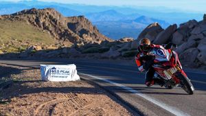 ಮಧ್ಯಮ ಕ್ರಮಾಂಕದ ಬೈಕ್ ಬಿಡುಗಡೆಗೊಳಿಸಲಿವೆ ಡುಕಾಟಿ ಮತ್ತು ಹೀರೋ..