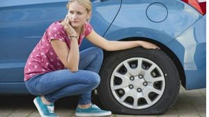 ರಸ್ತೆ ಮಧ್ಯೆ ಟೈರ್ ಪಂಚರ್; ತುರ್ತಾಗಿ ಏನು ಮಾಡಬೇಕು?