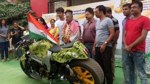ಭಾರತೀಯ ಸೇನೆಗಾಗಿ ವಿಶೇಷವಾಗಿ ಸಿದ್ದಗೊಂಡಿರುವ ಈ ಬೈಕ್ ವಿಶೇಷ ಏನು ಗೊತ್ತಾ?