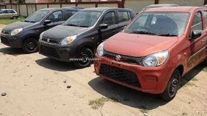 ಡೀಲರ್‍ ಯಾರ್ಡ್ ತಲುಪುತ್ತಿರುವ ಅಪ್ಗ್ರೇಡೆಡ್ ಮಾರುತಿ ಸುಜುಕಿ ಆಲ್ಟೋ 800