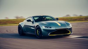 ಸೀಮಿತ ಆವೃತ್ತಿಯ ಆಸ್ಟನ್ ಮಾರ್ಟಿನ್ ವಾಂಟೇಜ್ ಎಎಂಆರ್ ಅನಾವರಣ