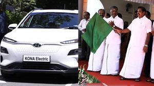 ಚೆನ್ನೈನಲ್ಲಿ ಹ್ಯುಂಡೈ ಕೋನಾ ಎಲೆಕ್ಟ್ರಿಕ್ ಕಾರಿಗೆ ಗ್ರೀನ್ ಸಿಗ್ನಲ್ ಕೊಟ್ಟ ತಮಿಳುನಾಡು ಸಿಎಂ