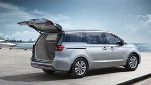 ಟೊಯೊಟಾ ಇನೋವಾ ಕ್ರಿಸ್ಟಾ ಕಾರಿಗೆ ಪೈಪೋಟಿಯಾಗುತ್ತಾ ಕಿಯಾ ಕಾರ್ನಿವಾಲ್?