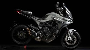 ಬಿಡುಗಡೆಯಾಯ್ತು ಅಗಸ್ಟಾ ಟೂರಿಸ್ಮೊ ವೆಲೊಚೆ 800