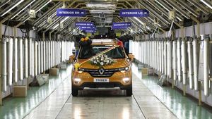 ರೆನಾಲ್ಟ್ ಟ್ರೈಬರ್ ಎಂಪಿವಿ ಕಾರಿನ ಉತ್ಪಾದನೆ ಶುರು - ಆಗಸ್ಟ್ 17ರಿಂದ ಬುಕ್ಕಿಂಗ್ ಪ್ರಾರಂಭ