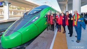 ಪ್ರಪಂಚದ ಅತಿ ವೇಗದ ಡ್ರೈವರ್‍‍ಲೆಸ್ ಬುಲೆಟ್ ರೈಲಿಗೆ ಚಾಲನೆ ನೀಡಿದ ಚೀನಾ