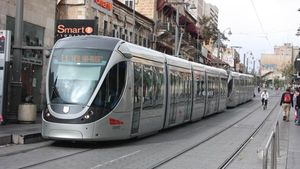 ಮೆಟ್ರೋ ಬದಲಿಗೆ ಬರಲಿದೆ ಲೈಟ್ ರೈಲ್ ಟ್ರಾನ್ಸಿಟ್