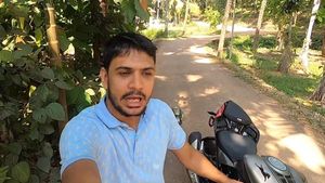 ಕರೋನಾದಿಂದ ಬೈಕ್ ಕಳೆದುಕೊಂಡ ಯುವಕನಿಗೆ ಸರ್ ಪ್ರೈಸ್ ಗಿಫ್ಟ್ ನೀಡಿದ ಟಿವಿಎಸ್