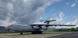 ಕರೋನಾ ವೈರಸ್ ಎಫೆಕ್ಟ್: ತುರ್ತು ಕಾಲದಲ್ಲಿ ಆಪದ್ಬಾಂಧವನಾದ ವಾಯುಪಡೆ ವಿಮಾನಗಳು