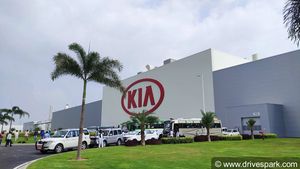 ಹೊಸ ಕಾರು ಖರೀದಿಗೆ ಬುಕ್ಕಿಂಗ್ ಹೆಚ್ಚಳ- ಸೆಲ್ಟೊಸ್ ಉತ್ಪಾದನೆ ಪುನಾರಂಭಿಸಿದ ಕಿಯಾ ಮೋಟಾರ್ಸ್