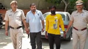 ಅಡ್ಡ ದಾರಿ ಮೂಲಕ ಹಣ ಸಂಪಾದನೆಗೆ ಯತ್ನ, ಅಂದರ್ ಆದ ಆಡಿ ಕಾರು ಮಾಲೀಕ