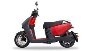 ಪ್ರತಿ ಚಾರ್ಜ್‌ಗೆ 100ಕಿ.ಮೀ ಮೈಲೇಜ್ ನೀಡುವ ದಾವೊ 703 ಎಲೆಕ್ಟ್ರಿಕ್ ಸ್ಕೂಟರ್ ಬಿಡುಗಡೆ