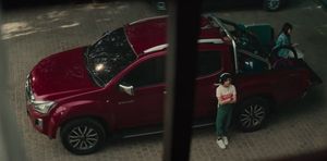 ಬಿಡುಗಡೆಗೊಂಡಿರುವ 2021ರ ಇಸುಝು ಡಿ-ಮ್ಯಾಕ್ಸ್ ವಿ-ಕ್ರಾಸ್ ಜಾಹೀರಾತು ಪ್ರಕಟ