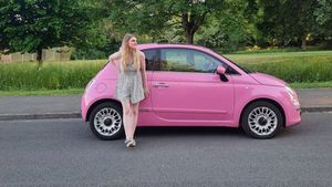 ಮಿನಿ ಕ್ಯಾಂಪರ್ ವಾಹನವಾಗಿ ಬದಲಾದ ಫಿಯೆಟ್ 500 ಕಾರು