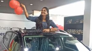 ಹೊಸ ಫೋಕ್ಸ್‌ವ್ಯಾಗನ್ ಟೈಗನ್ ಕಾರು ಖರೀದಿಸಿದ ತಮಿಳು ‘96’ ಚಿತ್ರದ ನಟಿ