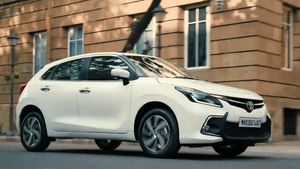 ಭಾರತದಲ್ಲಿ ಹೊಸ ಟೊಯೊಟಾ ಗ್ಲಾಂಝಾ ಕಾರಿನ ವಿತರಣೆ ಆರಂಭ 