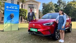 ದುಬಾರಿ ಇಂಧನ ಪರಿಣಾಮ ಏಪ್ರಿಲ್ ತಿಂಗಳ ಎಲೆಕ್ಟ್ರಿಕ್ ಕಾರುಗಳ ಮಾರಾಟದಲ್ಲಿ ಭಾರೀ ಏರಿಕೆ