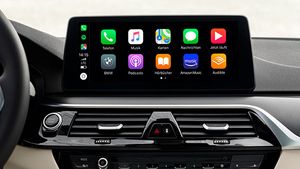Android Auto ಮತ್ತು Apple CarPlay ನಡುವಿನ ವ್ಯತ್ಯಾಸವೇನು?: ಇವೆರಡರಲ್ಲಿ ಯಾವುದು ಬೆಸ್ಟ್‌!