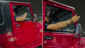 ವೈರಲ್ ಆಗಲು ಚಲಿಸುತ್ತಿರುವ ಕಾರಿನಿಂದ ಹಣ ಎಸೆದು ಪೊಲೀಸರ ಅತಿಥಿಯಾದ ಯುವಕ