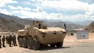 ಮೇಡ್ ಇನ್‌ ಇಂಡಿಯಾ ಯುದ್ಧ ವಾಹನಗಳ ಅಬ್ಬರ: ಮತ್ತಷ್ಟು ಬಲಿಷ್ಟಗೊಂಡ ಭಾರತೀಯ ಸೇನೆ! 