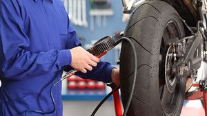 ನಿಮ್ಮ ಟೈರ್‌ನಲ್ಲಿ ಈ ಸಮಸ್ಯೆಗಳಿದ್ದಲ್ಲಿ ಕೂಡಲೇ ಬದಲಾಯಿಸಿ... ಜೊತೆಗೆ ಈ ವಿಷಯಗಳೂ ನೆನಪಿರಲಿ