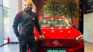 ಹೊಸ MG ಎಲೆಕ್ಟ್ರಿಕ್ ಕಾರು ಖರೀದಿಸಿದ ಭಾರತದ ಮಾಜಿ ಕ್ರಿಕೆಟಿಗ