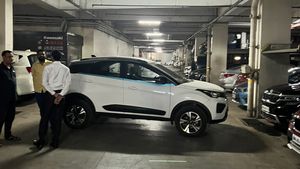 Tata Nexon EV Max ಗೇರ್‌ಬಾಕ್ಸ್ ಸಮಸ್ಯೆ... ಟ್ವಿಟರ್‌ನಲ್ಲಿ ಟಾಟಾವನ್ನು ಟ್ಯಾಗ್ ಮಾಡಿದ ಮಾಲೀಕ