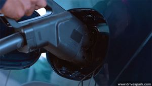 ಇವಿ ಮಾಲೀಕರೇ ವಾಹನಗಳ ರೇಂಜ್ ಇಳಿಕೆಯಾಗಿದೆಯೇ... ಶೇ 100 ರಷ್ಟು ಚಾರ್ಜ್ ಮಾಡಬೇಡಿ