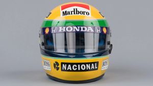 Ayrton Senna: 'ಐರ್ಟನ್ ಸೆನ್ನಾ' ಅವರ ರೆಪ್ಲಿಕಾ ಹೆಲ್ಮೆಟ್ ಹರಾಜಿಗೆ ಸಜ್ಜು