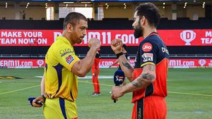 RCB ವಿರುದ್ಧ ಹೊಸ ತಂಡವನ್ನು ಖರೀದಿಸಲು ಸಜ್ಜಾದರೇ ಧೋನಿ? ಇಡೀ ಭಾರತ ಈ ಬಗ್ಗೆ ಮಾತನಾಡುತ್ತಿದೆ!