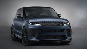 ಮೇಡ್ ಇನ್ ಇಂಡಿಯಾ ರೇಂಜ್ ರೋವರ್ ಸ್ಪೋರ್ಟ್ ವಿತರಣೆ ಪ್ರಾರಂಭ