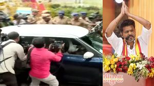 6 ಲಕ್ಷದ ಶ್ರೀಸಾಮಾನ್ಯರ ಮಾರುತಿ ಸ್ವಿಫ್ಟ್ ಕಾರಿನಲ್ಲಿ ನಟ ದಳಪತಿ ವಿಜಯ್.. ವಿಡಿಯೋ ವೈರಲ್!