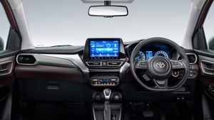 Toyota: 5-ಸೀಟರ್.. 28.5 ಕಿ.ಮೀ ಮೈಲೇಜ್, ಈ ಜನಪ್ರಿಯ ಕಾರು ಖರೀದಿಸಬೇಕೇ.. ಆನ್-ರೋಡ್ ಬೆಲೆ ಎಷ್ಟು, EMI ಏನು?