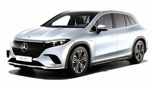 ಮರ್ಸಿಡಿಸ್-ಬೆಂಜ್ ಇಕ್ಯೂಎಸ್ ಎಲೆಕ್ಟ್ರಿಕ್ ಕಾರು ಮತ್ತಷ್ಟು ಅಗ್ಗ: 821 Km ಓಡುತ್ತೆ, 5-ಸೀಟರ್ ಆಯ್ಕೆಯಲ್ಲಿ ಬಿಡುಗಡೆ
