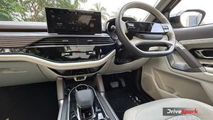 ಕಲ್ಲುಬಂಡೆಯಂತಹ ಕಾರಿದು.. ಅದೇಕೋ 6-ಆಸನಗಳ ಈ Tata SUV ಕೊಳ್ಳಲು ಗ್ರಾಹಕರಿಗೆ ಮನಸಿಲ್ಲ, ಕಾರಣವೇನು?