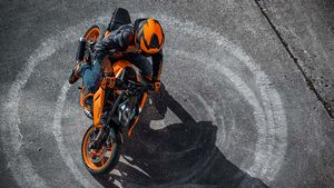 ಸದ್ದಿಲ್ಲದೆ ಬೆಲೆ ಏರಿಸಿ ಸೈಲೆಂಟ್ ಆದ ಕಂಪನಿ: ಬೈಕ್ ಖರೀದಿಗು ಮುನ್ನ ಇದನ್ನೊಮ್ಮೆ ನೋಡಿ