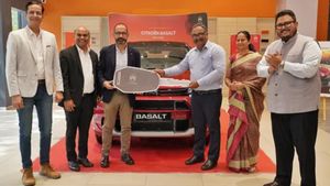 20 Km ಮೈಲೇಜ್.. 5 ಸೀಟರ್, ಕಂಪನಿಗೆ ಕಾಮಧೇನು ಆಯ್ತು 8 ಲಕ್ಷದ ಈ ಸೇಫ್ಟಿ ಕಾರು!