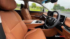 ನಿನ್ನೆಯಷ್ಟೇ ಬಿಡುಗಡೆ.. ಭೂಲೋಕದ ಚಲಿಸುವ ಅರಮನೆ, 7-ಆಸನಗಳ MG M9 Mpv ಕುರಿತ ಪ್ರಮುಖಾಂಶಗಳಿವು!