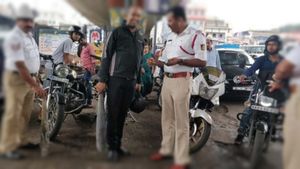 ಟೆಕ್ಕಿ ಬಂದ... ಪೋಲೀಸರಿಗೆ ಶಾಕ್‌ ಕೊಟ್ಟು ಹೋದ: 130ಕ್ಕೂ ಹೆಚ್ಚು ಕೇಸ್... ಒಂದೇ ಭೇಟಿಯಲ್ಲಿ ಉಡೀಸ್