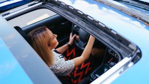 ನೀವು ಸನ್‌ರೂಫ್ ಕಾರಿನ ಮಾಲೀಕರೇ? ಅದೆಷ್ಟೋ ಪ್ರಯೋಜನಗಳಿವೆ... ಕಂಪನಿ ಕೂಡ ಹೇಳುವುದಿಲ್ಲ!