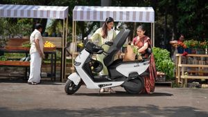 Ather: ಬೆಂಗಳೂರಿನ ಎಥರ್‌ ಸ್ಕೂಟರ್‌ಗಳಿಗೆ ಮನಸೋತ ಗ್ರಾಹಕರು.. ನಿರೀಕ್ಷೆಗೂ ಮೀರಿದ ಡಿಮ್ಯಾಂಡ್, ಬಿಸಿ ಜಿಲೇಬಿಯಂತೆ ಸೇಲ್ಸ್!