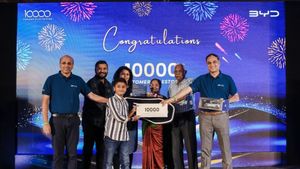 BYD: ಚೀನಾ ಕಂಪನಿ ಕಾರುಗಳಿಗೆ ಭಾರತೀಯರು ಫಿದಾ! ಮುಗಿಬಿದ್ದು ಖರೀದಿ, 10,000 ಯುನಿಟ್ ವಿತರಣೆ!