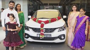 30 ಕಿ.ಮೀ ಮೈಲೇಜ್.. 5.99 ಲಕ್ಷ, ಈ ಜನಪ್ರಿಯ Maruti Car ಖರೀದಿಸಲು ಗ್ರಾಹಕರ ಹಿಂದೇಟು.. ಕಾರಣವೇನು?