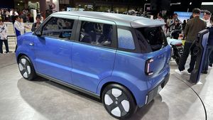 270 Km ರೇಂಜ್.. ಸುಜುಕಿ ವಿಷನ್ ಇ-ಸ್ಕೈ ಅನಾವರಣ, ಇದೇ ಎಲೆಕ್ಟ್ರಿಕ್ ವ್ಯಾಗನ್ಆರ್.. ಬೆಲೆಯೂ ಅಗ್ಗ!