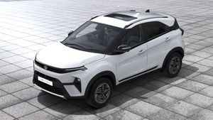 Tata: ಹಬ್ಬದ ಎಫೆಕ್ಟ್: ಗಗನ ಮುಟ್ಟಿದ ಟಾಟಾ ನೆಕ್ಸಾನ್ ಮಾರಾಟ: ಜನ ಮಿತಿ ಮೀರಿ ಖರೀದಿ