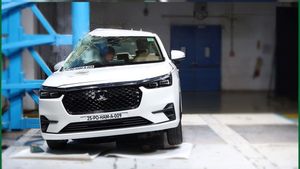 ಸುರಕ್ಷತೆಯಲ್ಲಿ ತನ್ನ ಗತ್ತು ತೋರಿಸಿದ ಪುಟ್ಟ ಹೋಂಡಾ ಕಾರು: ADAS ಹೊಂದಿರುವ ಅಗ್ಗದ ಸೆಡಾನ್!