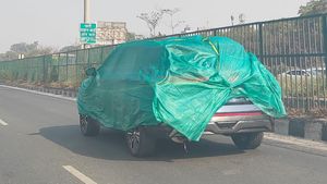 ಪರೀಕ್ಷೆ ವೇಳೆ ಕಾಣಿಸಿಕೊಂಡ ಹೊಸ ಎಂಜಿ SUV: ಸದ್ದಿಲ್ಲದೆ ಬಿಡುಗಡೆಗೆ ಸಜ್ಜು... ಪ್ರತಿಸ್ಪರ್ಧಿಗಳಿಗೆ ನಡುಕ