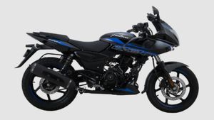 ಯುವಕರ ಹಾಟ್‌ ಫೇವರೆಟ್ ಬಜಾಜ್ ಪಲ್ಸರ್ 220F ಬಿಡುಗಡೆ: ಅಗ್ಗದ ಬೆಲೆಯ ಸ್ಟೈಲಿಷ್ ಬೈಕ್